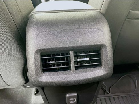 Used 2020 Chevrolet Equinox LT image 22