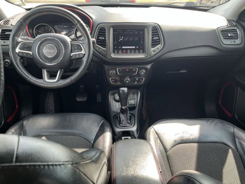Used 2019 Jeep Compass Trailhawk image 32