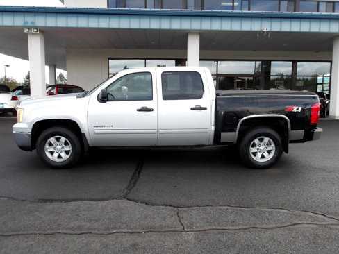 Used 2011 GMC Sierra 1500 SLE w/ Power Tech Package image 2
