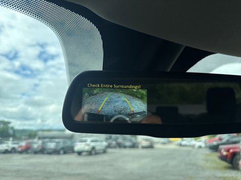 Used 2017 RAM 1500 Express image 25