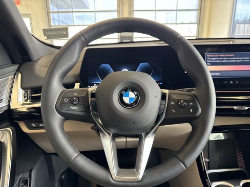 Used 2025 BMW X2 xDrive28i w/ Convenience Package image 21