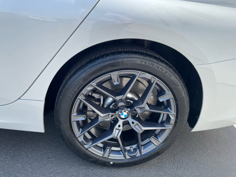 Used 2025 BMW 330i Sedan image 23