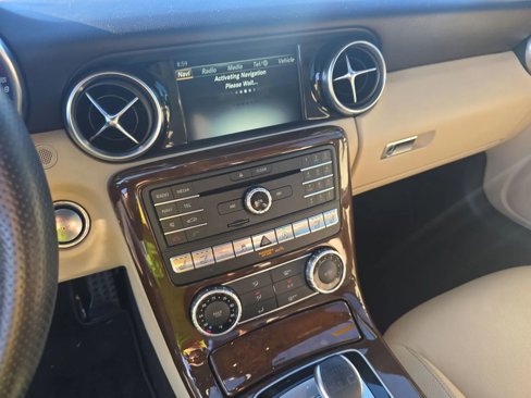 Used 2017 Mercedes-Benz SLC 300 w/ Premium 1 Package image 4