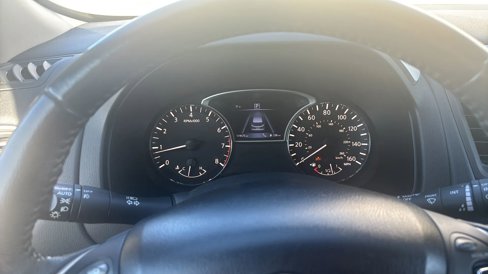 Used 2018 Nissan Pathfinder SL image 37