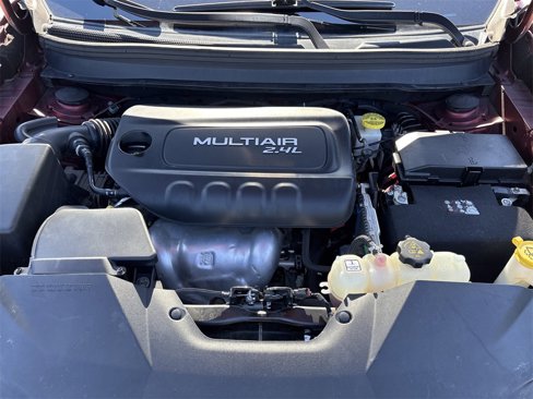 Used 2019 Jeep Cherokee Latitude w/ Popular Appearance Group image 26