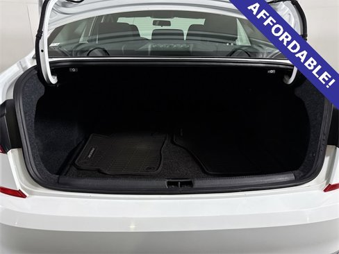 Used 2021 Volkswagen Passat 2.0T S image 22