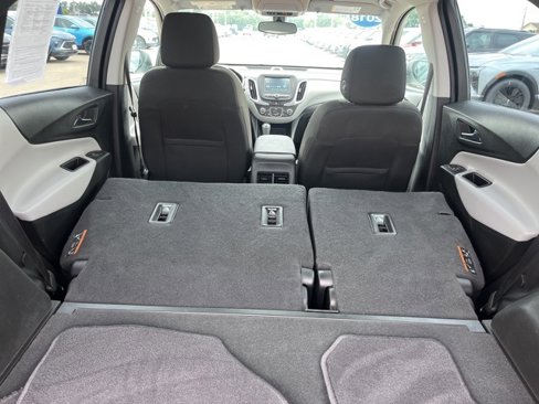 Used 2018 Chevrolet Equinox LS image 43