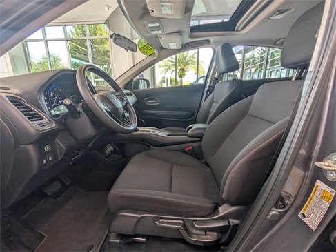 Used 2018 Honda HR-V EX image 9