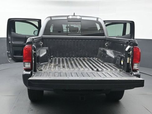 Certified 2017 Toyota Tacoma TRD Sport image 53
