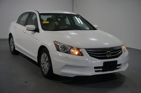 Used 2012 Honda Accord LX image 3