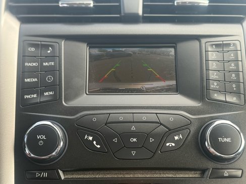 Used 2018 Ford Fusion S image 25