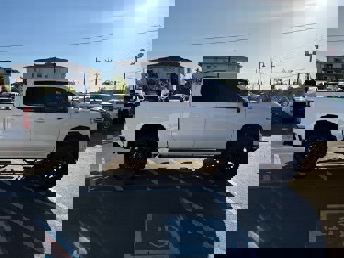 Used 2021 Chevrolet Silverado 1500 RST image 4