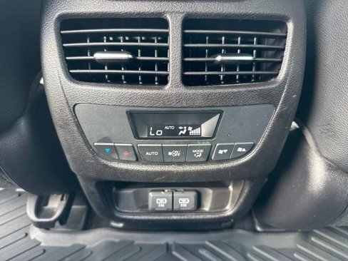 Used 2020 Acura MDX FWD w/ Technology Package image 17