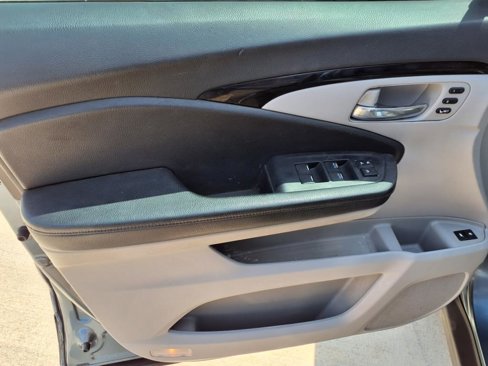 Used 2022 Honda Pilot Elite image 19