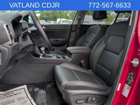 Used 2022 Kia Sportage EX image 33