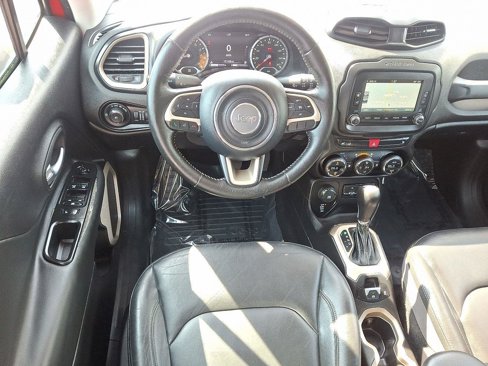 Certified 2015 Jeep Renegade Limited image 11