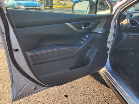 Used 2020 Subaru Crosstrek 2.0i Limited image 6