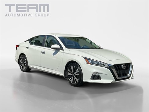 Used 2022 Nissan Altima 2.5 SV image 1