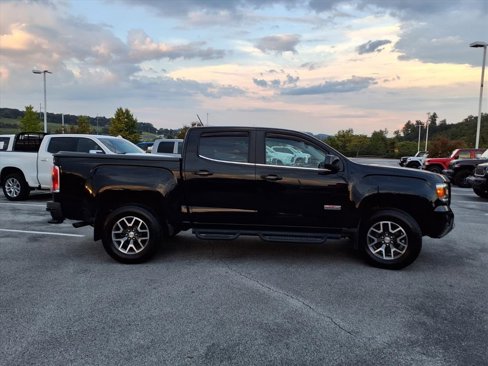 Used 2017 GMC Canyon SLE w/ All Terrain Package image 23