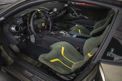 Used 2023 Ferrari 812 Competizione image 39