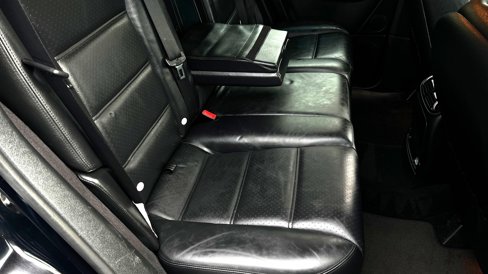 Used 2010 Porsche Cayenne image 41