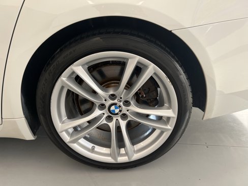 Used 2014 BMW 750Li xDrive image 38