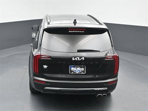 Used 2022 Kia Telluride SX w/ SX Prestige Package image 14