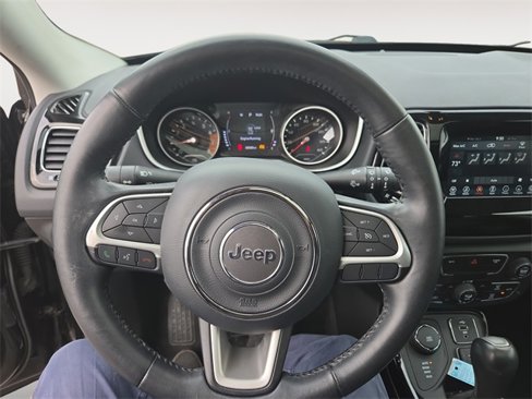 Used 2019 Jeep Compass Altitude image 13