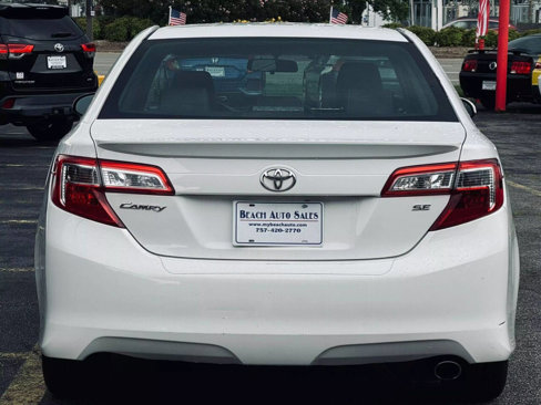 Used 2014 Toyota Camry SE image 8