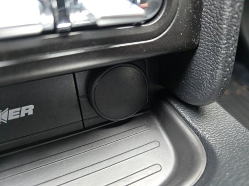 Used 2016 Ford Mustang Premium image 27