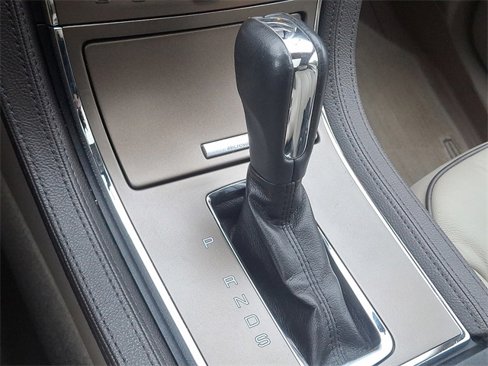 Used 2013 Lincoln MKX AWD image 15