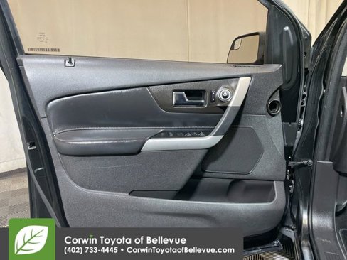 Used 2012 Ford Edge SE image 22