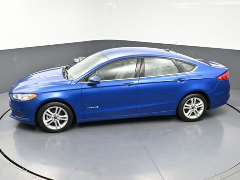 Used 2018 Ford Fusion S image 44
