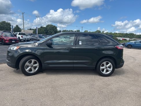 Certified 2024 Ford Edge SE image 5