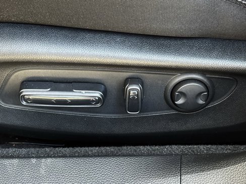 Used 2025 Honda Accord SE image 12