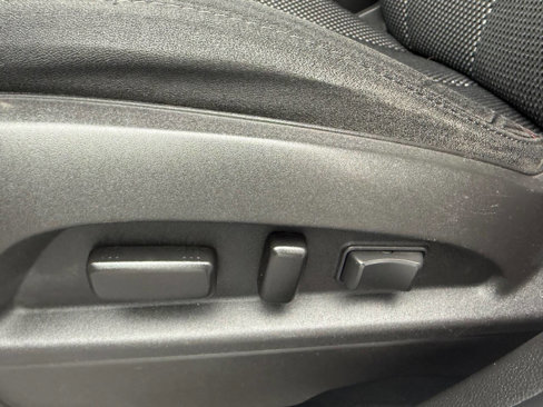 Used 2016 Chevrolet Equinox LT w/ Convenience Package image 19