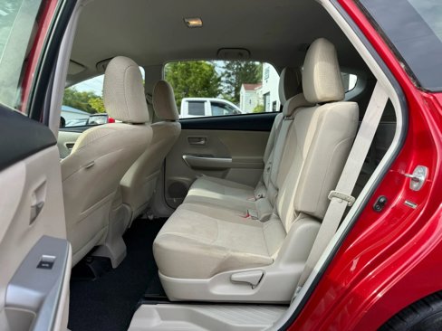 Used 2012 Toyota Prius V Two image 23