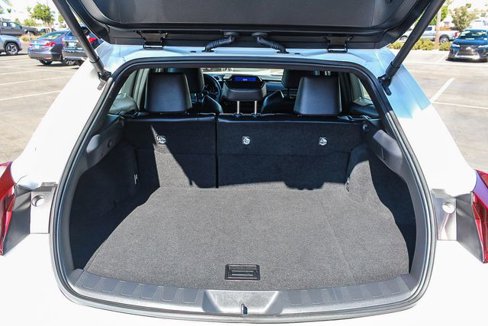 Used 2025 Lexus UX 300h FWD image 32