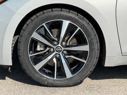 Used 2023 Nissan Maxima SV w/ Floor Mat Group image 34