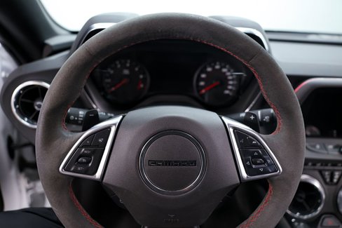 Used 2020 Chevrolet Camaro ZL1 image 20
