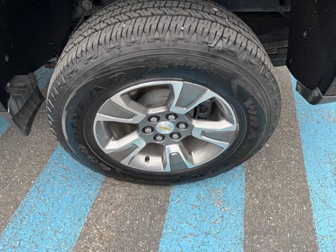 Used 2019 Chevrolet Colorado Z71 image 35