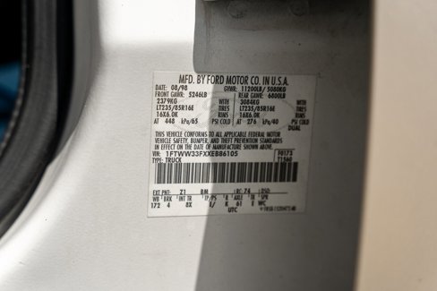Used 1999 Ford F350 4x4 Crew Cab DRW Super Duty image 23