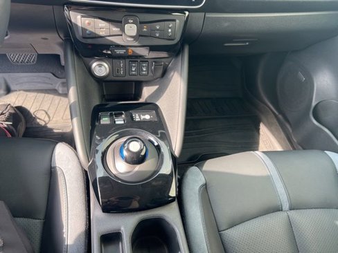 Used 2020 Nissan Leaf SL Plus image 11