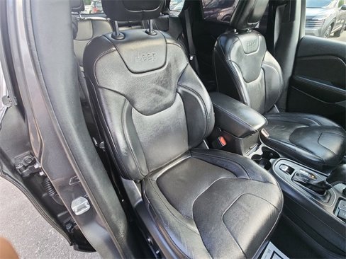 Used 2020 Jeep Cherokee High Altitude image 26