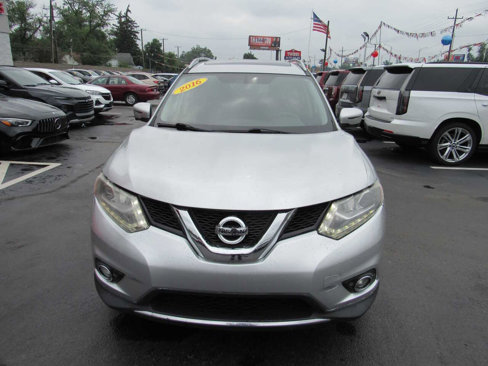 Used 2016 Nissan Rogue SL w/ SL Premium Package image 3