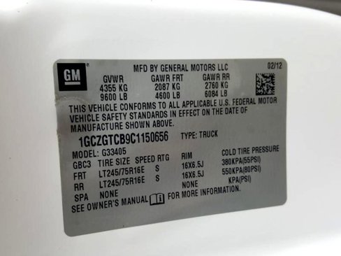 Used 2012 Chevrolet Express 3500 image 23