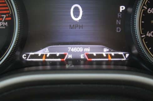 Used 2016 Jeep Cherokee Trailhawk w/ Comfort/Convenience Group image 16