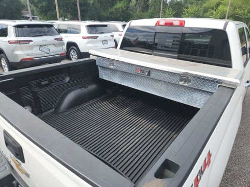 Used 2018 Chevrolet Silverado 1500 LTZ image 11