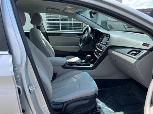 Used 2018 Hyundai Sonata SEL image 23