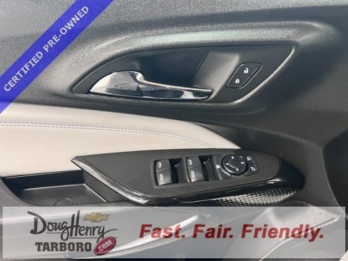 Certified 2024 Chevrolet Trax LT w/ Driver Confidence Package image 23